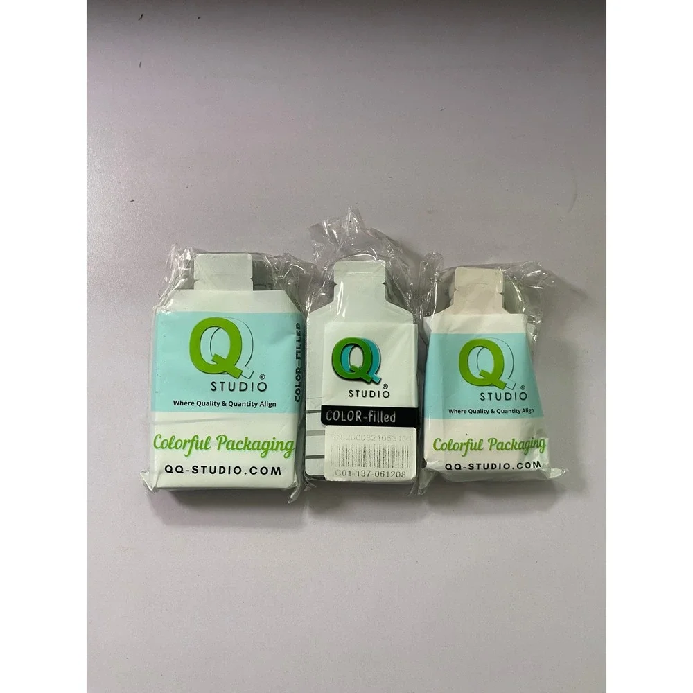 QQ Studio Colorful Packaging Supplies Lot of 3 Sealed Boutique‎ Bags